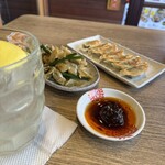 餃子酒場 たっちゃん - ハッピーアワー餃子＆ザーサイ