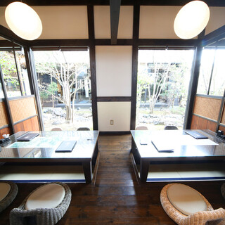 ８名様用掘りごたつ席　