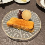 Kumazawa - 百花蜂蜜カタラーナによるリンゴのコンポート クッキーとセミブレッド