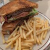 J.S.BURGERS CAFE 神戸ハーバーランドumie店