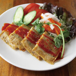 パクチー入りすり身焼き、チリソース