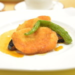 レストラン 万葉 - カジキマグロの香草パン粉付けフライ