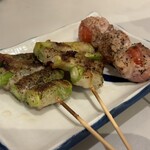 屋台屋 博多劇場 - アスパラとなんちゃらトマト