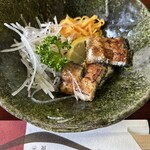 元祖 本吉屋 本店 - 定食に付く白焼の酢物