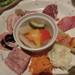 カフェ ドゥ シャンパーニュ - この前菜盛り合わせが凄かったぁ～。。