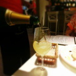 カフェ ドゥ シャンパーニュ - ３番は、アラン・スーティラン・ブリュットだよ～。