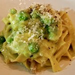 Filemone - グリーンピースと新玉ねぎのパスタ