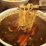 松乃木飯店 - 細めちぢれ麺。