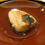 日本料理 太月 - 26年7月　ゴマ河豚白子炭火焼き　ポン酢餡