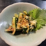 本通 地鶏 居酒屋 作 - 