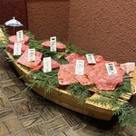 神戸牛焼肉&生タン料理 舌賛 - 