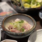 炭火焼肉 肉刺し にく式 - ガツ刺し