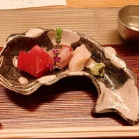和田倉 - 向附