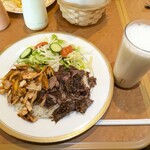 ターキッシュ テイスト - ケバブランチとアイラン