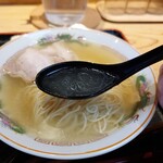 幸屋きよまる - スッキリとした清湯スープ