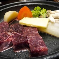伝承千年の宿 佐勘 - 国産牛肉陶板焼き