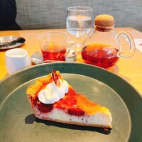 TOOTH TOOTH GARDEN RESTAURANT - 