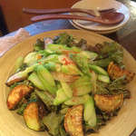 肉焼食堂もりしん - 農家直送の旬の野菜サラダ