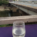 まんざら 団栗橋 - 床から東山を眺め、日本酒十四代を頂く贅沢