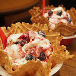 コールド・ストーン・クリーマリー - ベリーベリー ベリーグッド