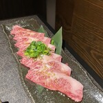個室焼肉 頂 - 