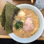 寿々喜家 本店 - ラーメン中盛1000円のり増し200円味玉120円。
