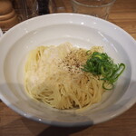 麺庵 利休 - ホタテの和え玉500円