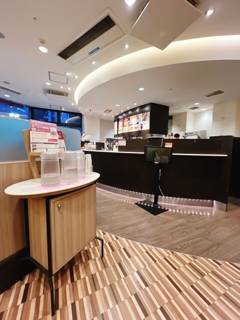 Cafe Veloce Suehirocho Ten photo 4