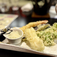 屋形船 品川 船清 - 揚げたて天ぷらの一部