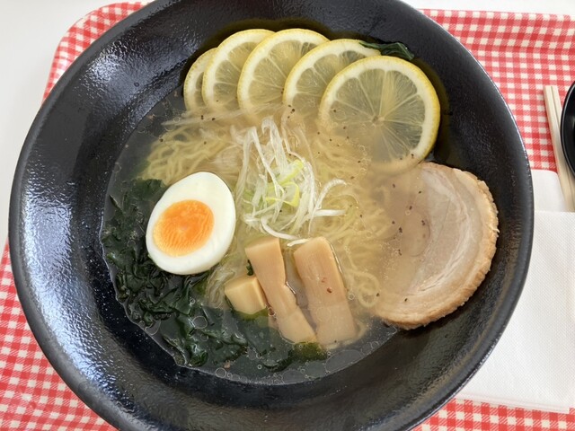 下倉スキー場センターロッジ - 八幡平市その他（食堂）