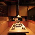 えびすジンギスカン 海月別邸 御羊邸 - 個室あり全席にダクトが付いてます