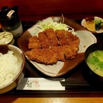 とんかつ治作 - ジャンボかつ(ロース)