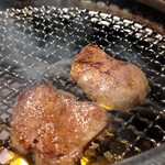 焼肉 犇 - 