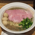 NIBOSHI MANIA - 自家製鬼海老煮干とアサリの濃厚1300円