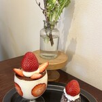 ギャラリー グロス アンド コーヒー - 