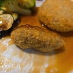 キッチン ブルー グローブ - 反対側には、ソースが染み込んでいる