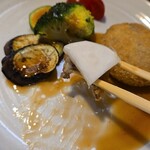 キッチン ブルー グローブ - お新香を添えて