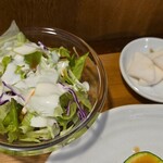 キッチン ブルー グローブ - サラダ、お新香のアップ