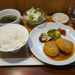キッチン ブルー グローブ - 里芋と牛挽肉のコロッケ　トリュフ香る和風ソース