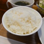 キッチン ブルー グローブ - ご飯大盛りのアップ