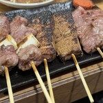 もつ焼 かど - かしら、レバー、ハラミ