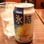 芳蘭 - レモンハイ 400円。