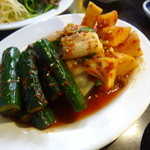 明洞館 - キムチ盛り合わせ