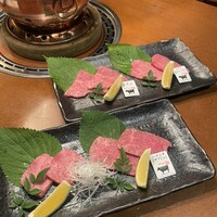 松阪牛炭火焼肉 東海亭 - 