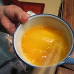 いし橋 - 〆の雑炊用のたまごを溶いて・・・