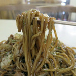 渡辺焼そば - 甘めのウスターでしっとり仕上げ