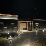 Musubi - 漆黒の闇に浮かび上がる「Musubi」さん(*'▽'*)