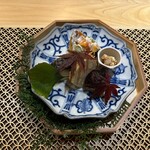 Musubi - 銀杏の葉に紅葉の葉、風流やねぇ〜(*´꒳`*)