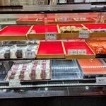 菓匠 新月堂 - ショーケース