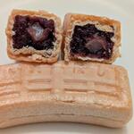 菓匠 新月堂 - いたばし最中の中身